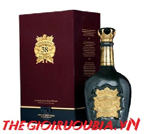 ruou chivas 38